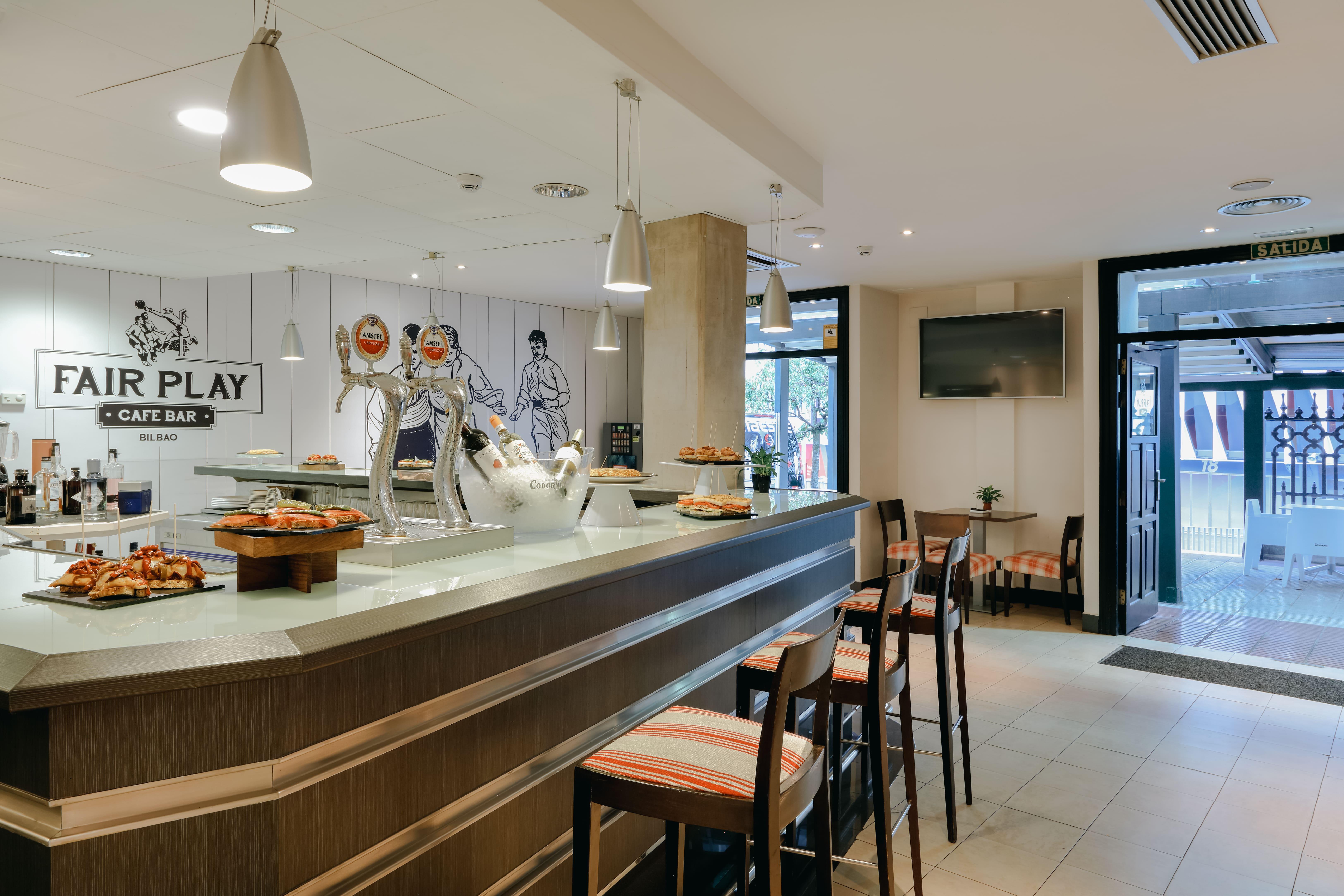 Abba Euskalduna Hotel Bilbao Bagian luar foto